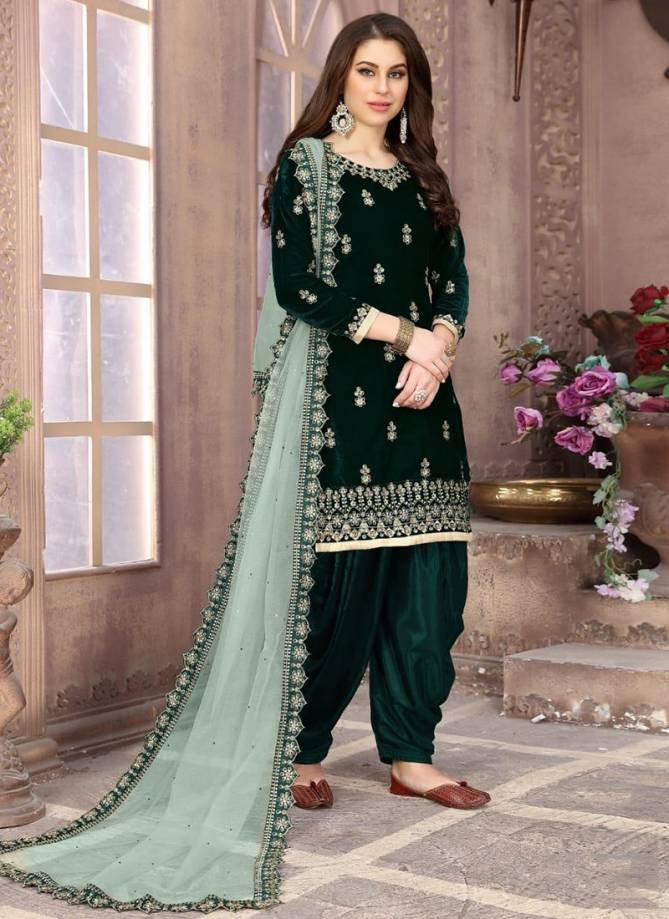 TWISHA TWISHA VOL-18 Fancy Latest Designer Festive Wear Velvet Heavy Work Latest Stylish Salwar Suit Collection